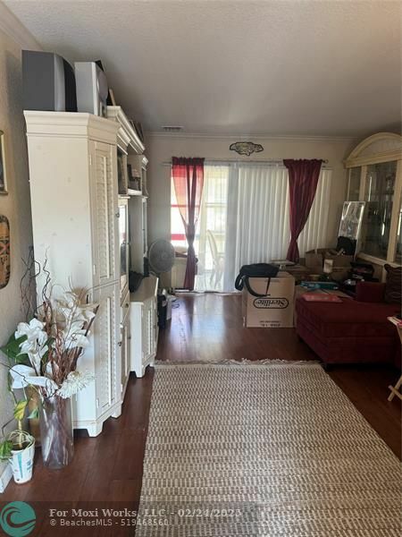 Property Photo:  5121 W Oakland Park Blvd 301  FL 33313 