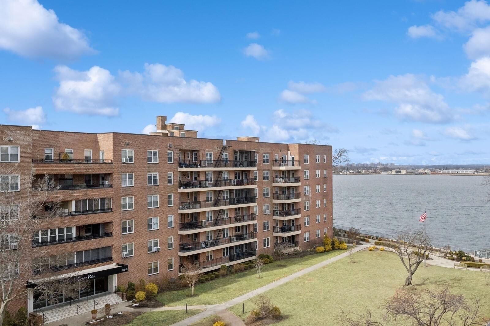 Property Photo: 162-41 Powells Cove Boulevard 6B NY 11357
