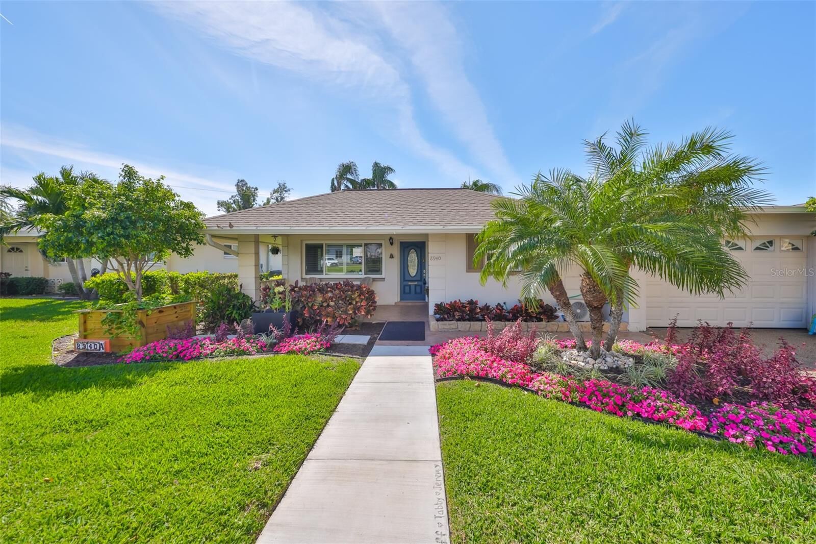 Property Photo: 8940 Park Boulevard 8940A FL 33777