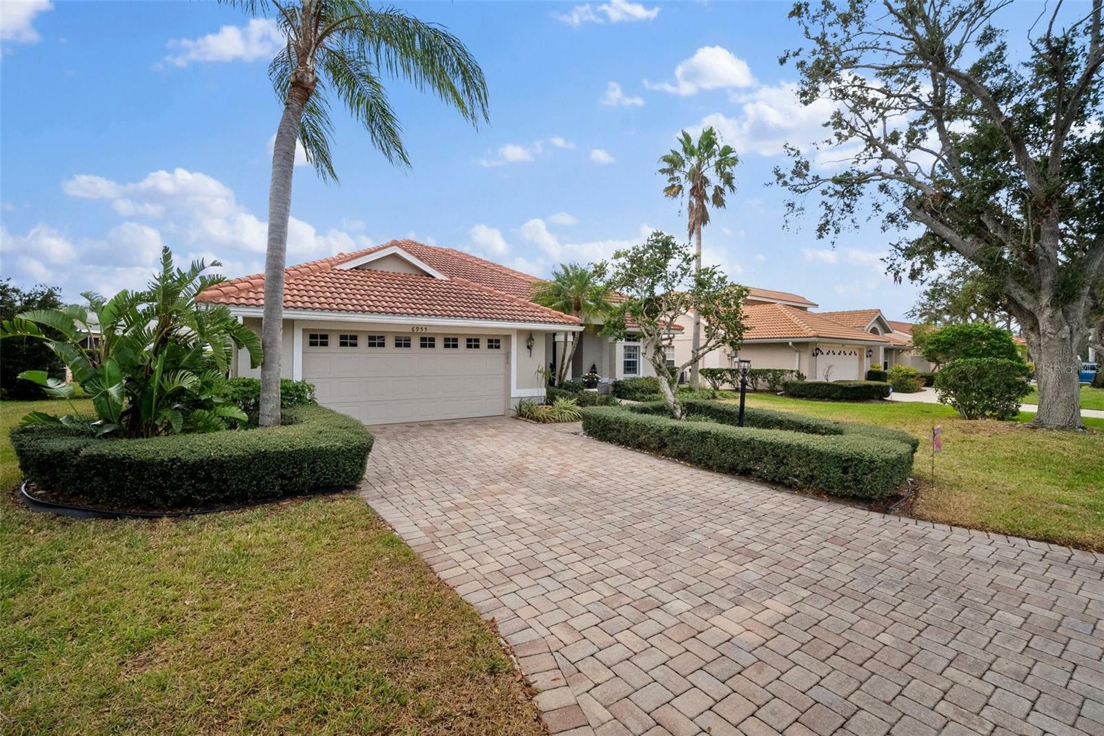 Property Photo:  6955 Stetson Street Circle  FL 34243 