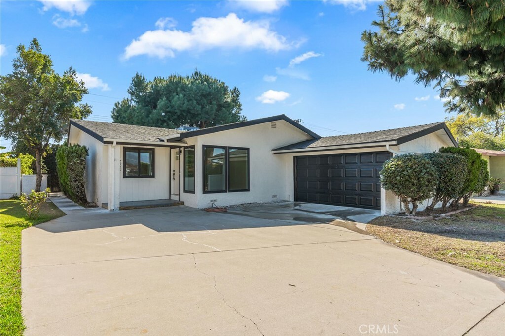 Property Photo:  2428 E Mardina Street  CA 91791 