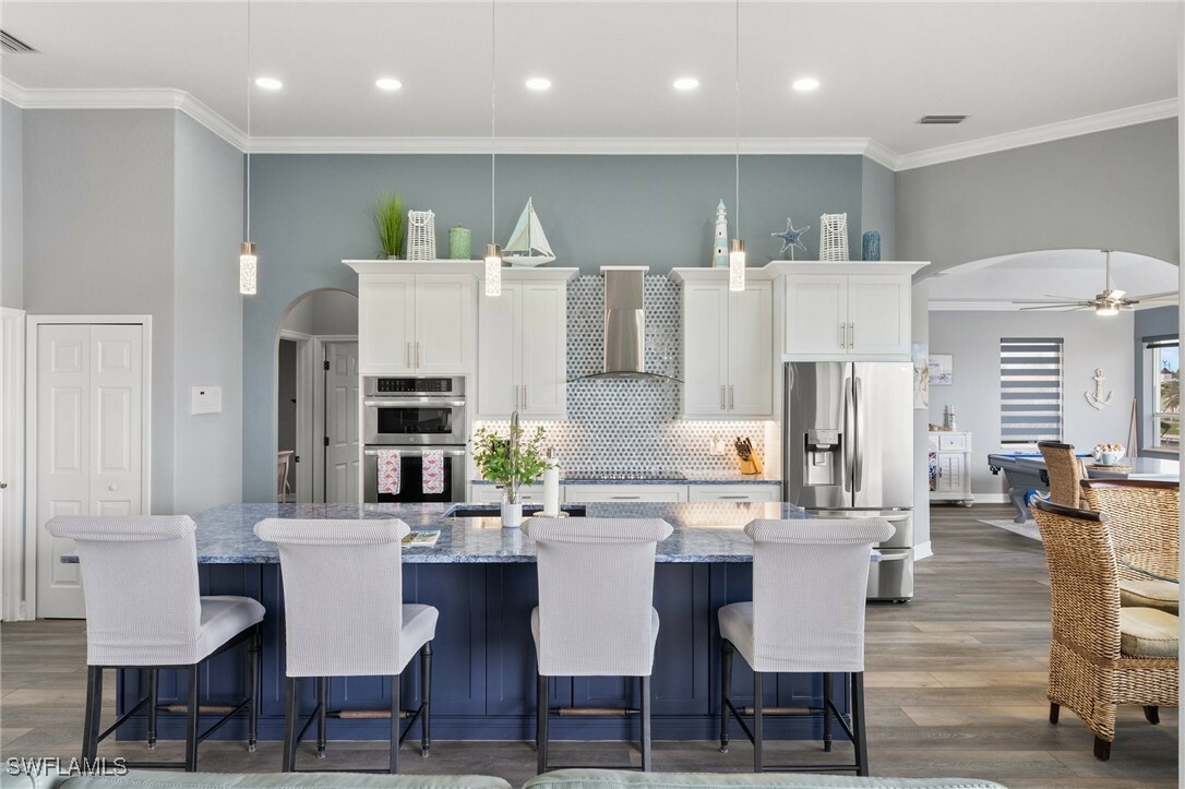 Property Photo: 360 Capri Isles Court FL 33950
