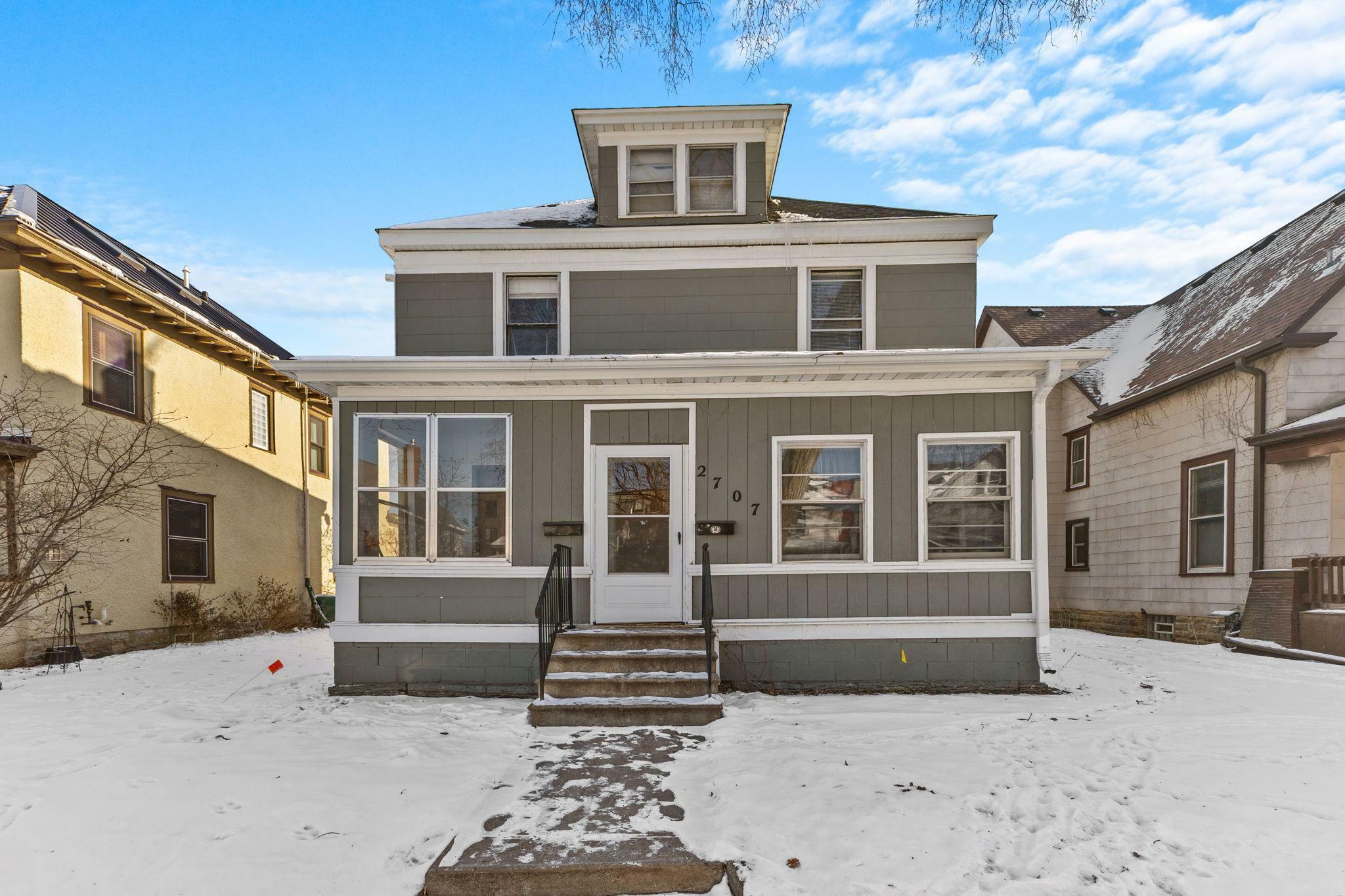 Property Photo:  2707 Fremont Avenue S  MN 55408 