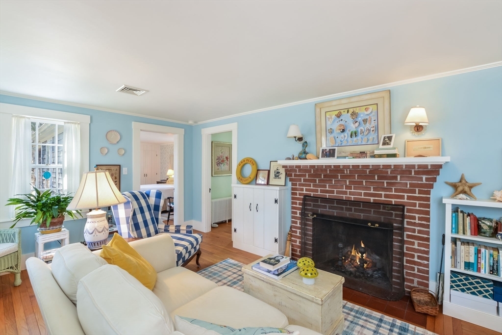 Property Photo: 18 Quaker Rd MA 02537
