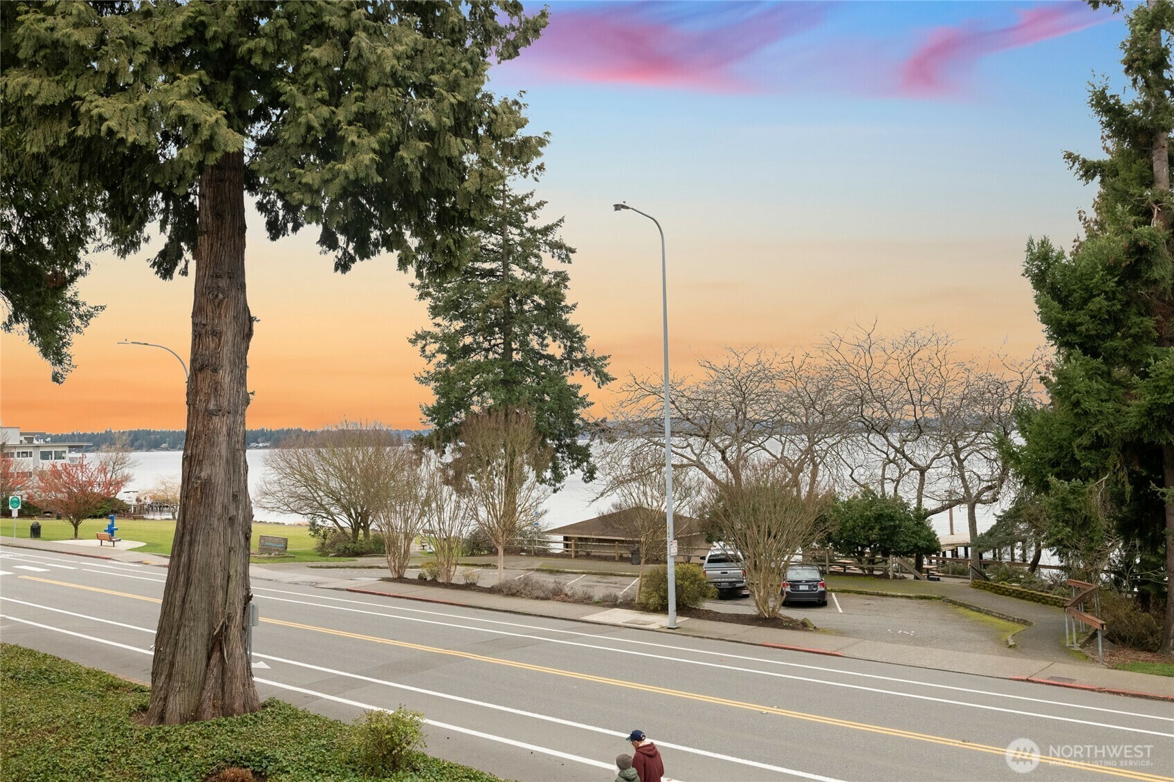 Property Photo:  6736  Lake Washington Boulevard NE 8  WA 98033 