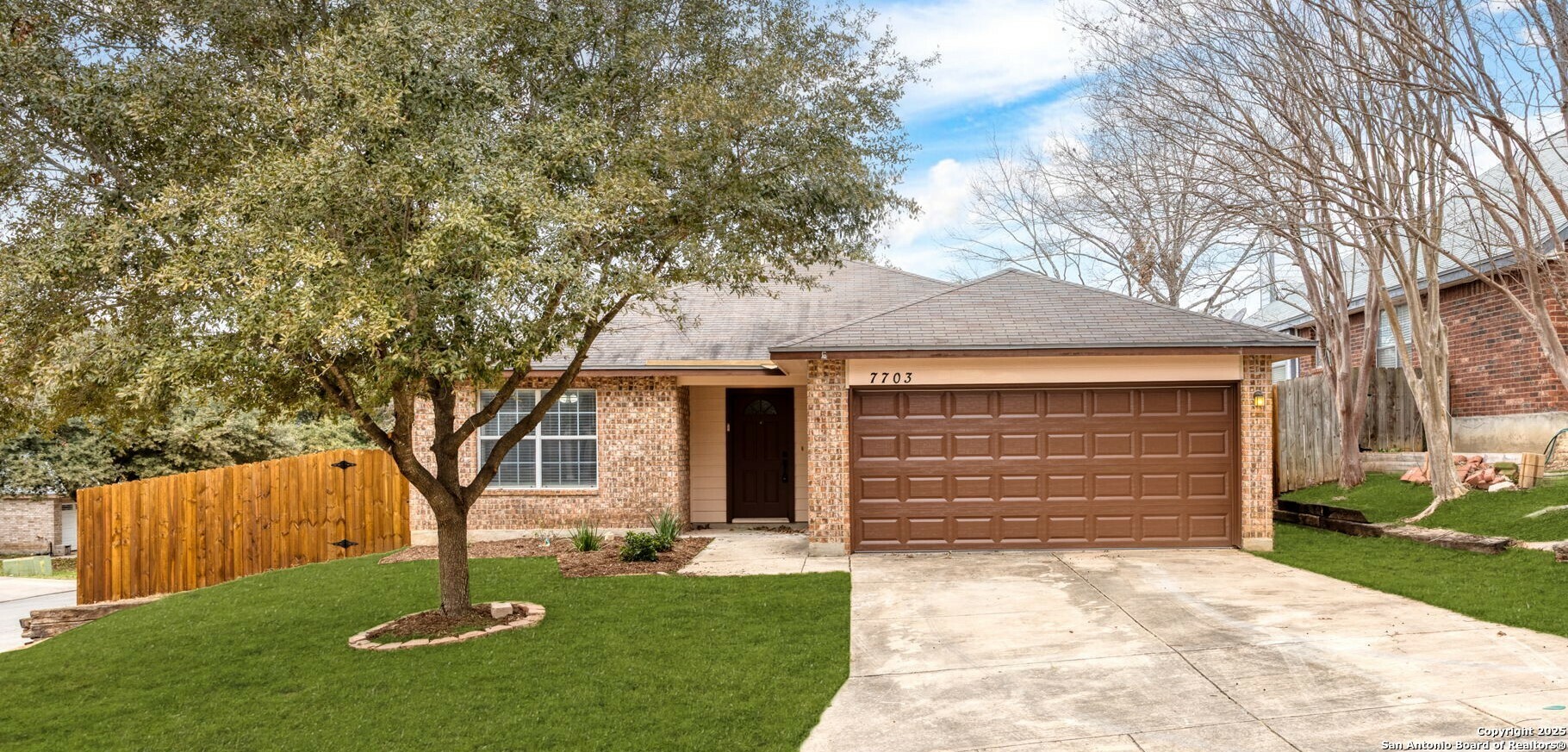 Property Photo:  7703 Broken Arrow  TX 78109 