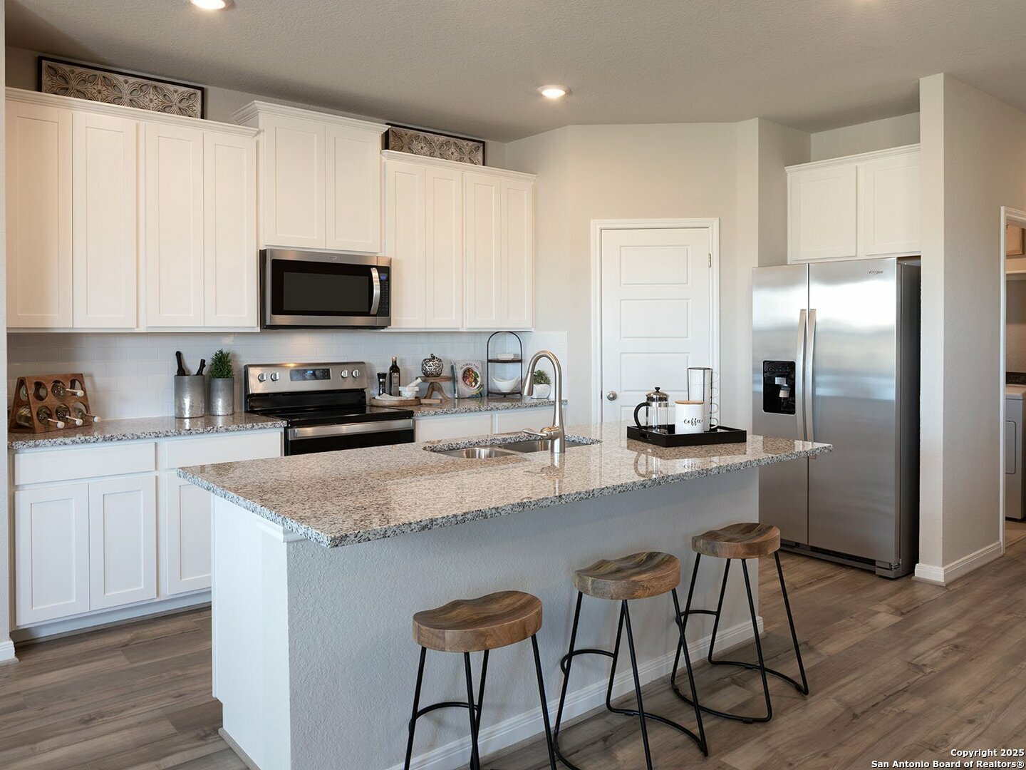 Property Photo: 9630 Grand Via Blvd TX 78109