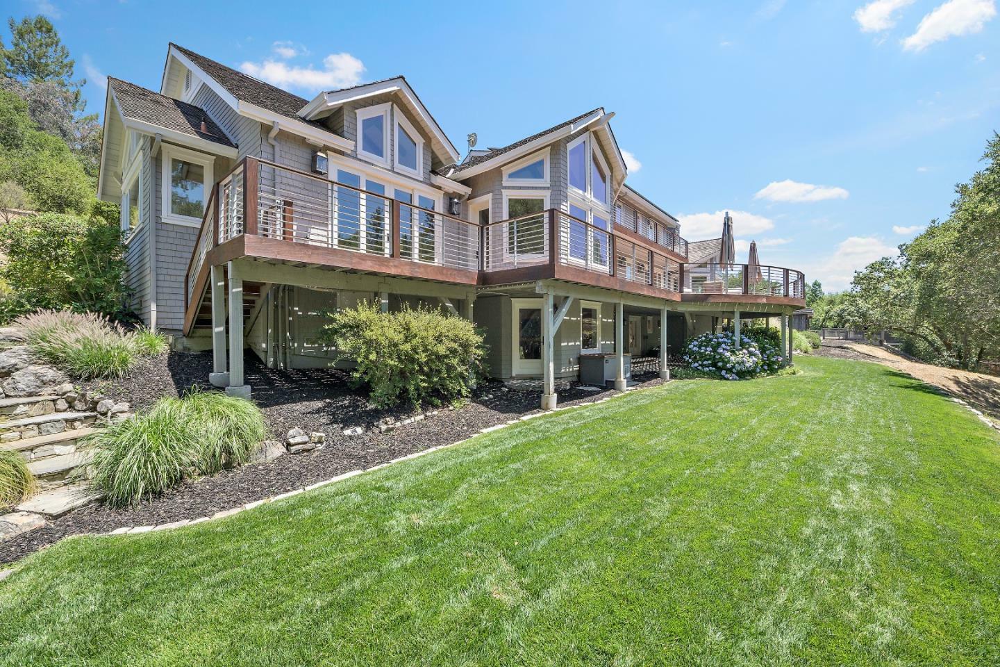 Property Photo: 3 Vintage Court CA 94062