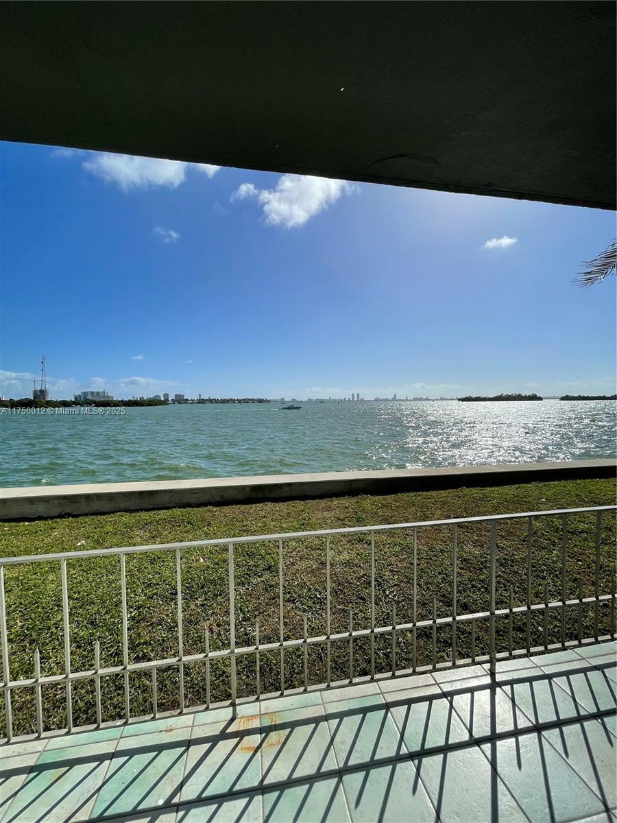 Property Photo:  7805 NE Bayshore Ct 4  FL 33138 