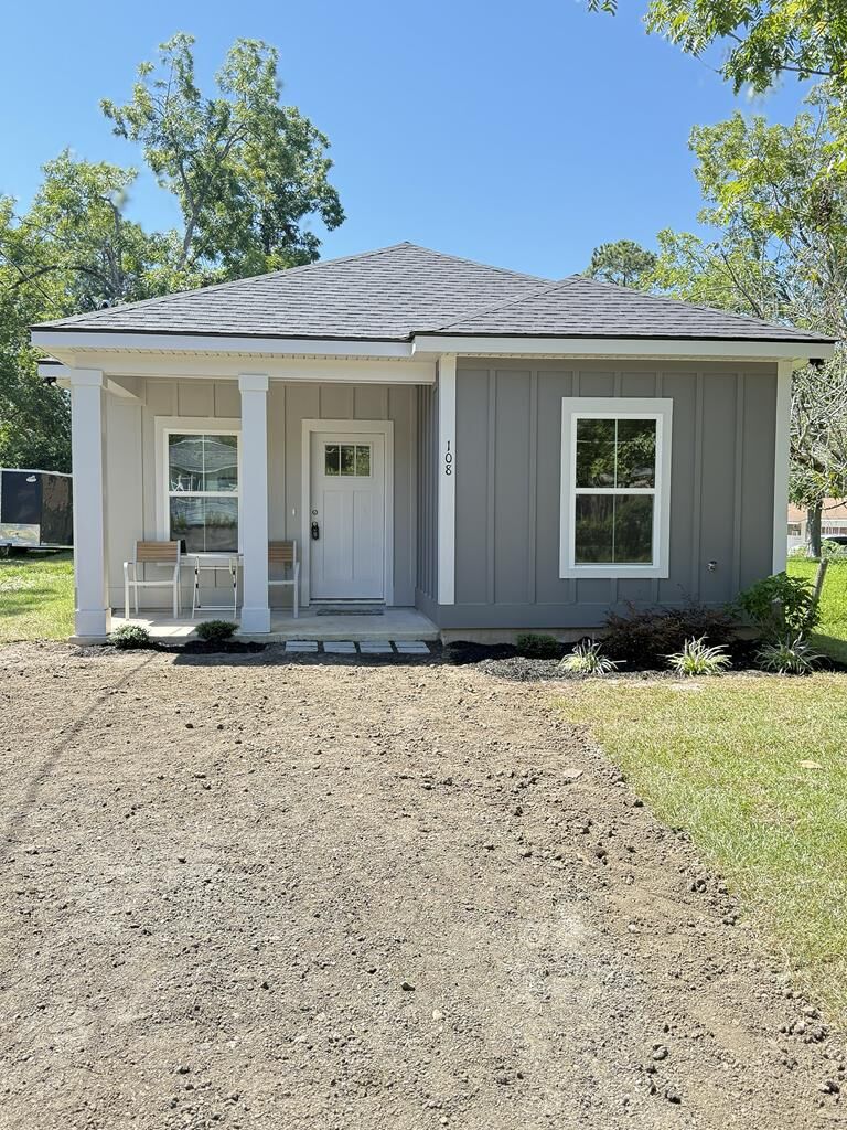 Property Photo: 108 Augusta Avenue GA 31792