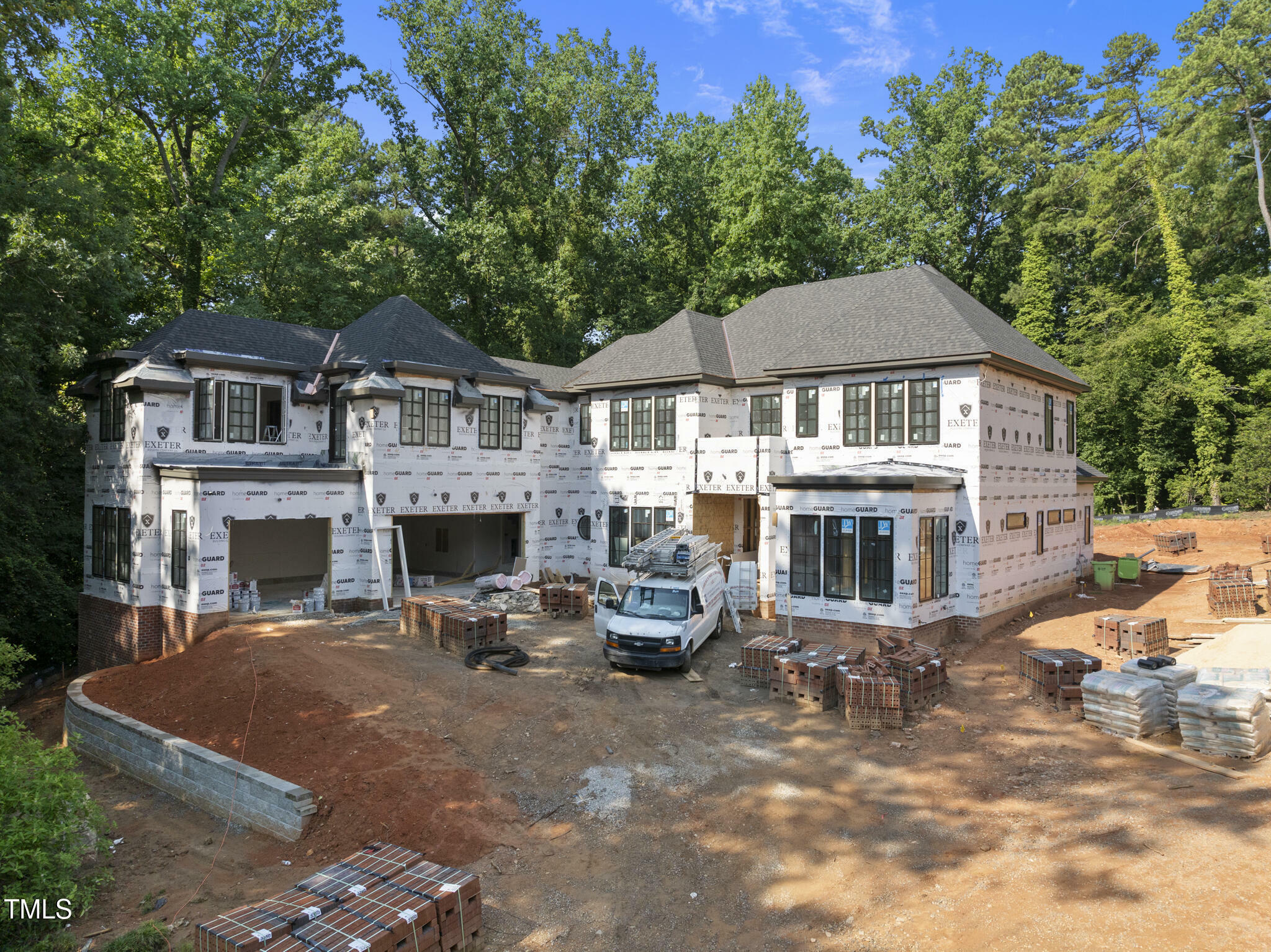 Property Photo: 3601 Alamance Drive NC 27609