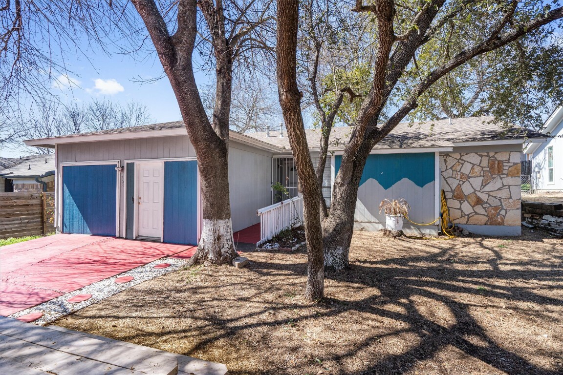 Property Photo: 4808 Spring Meadow Cove A TX 78744