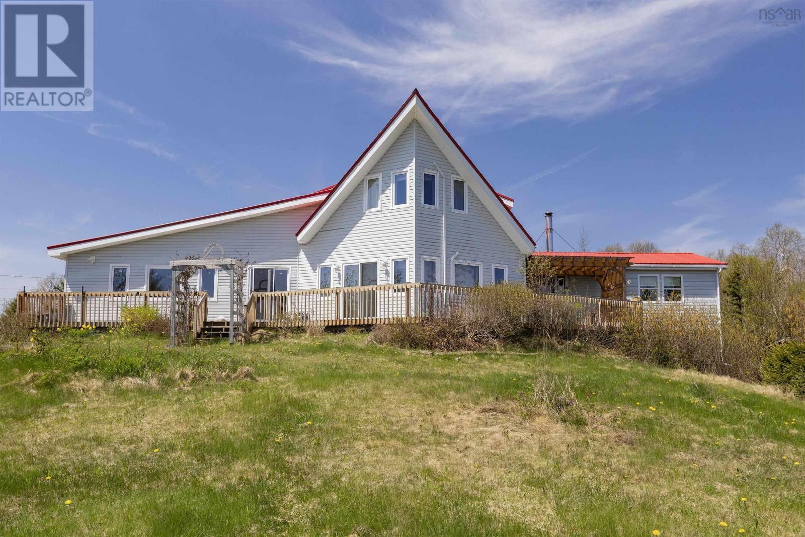 100 Phinney Lane  Parrsboro NS B0M 1S0 photo