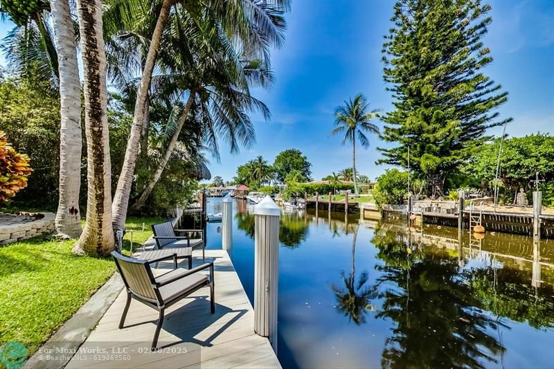 Property Photo:  1219 SE 12th Ave  FL 33441 