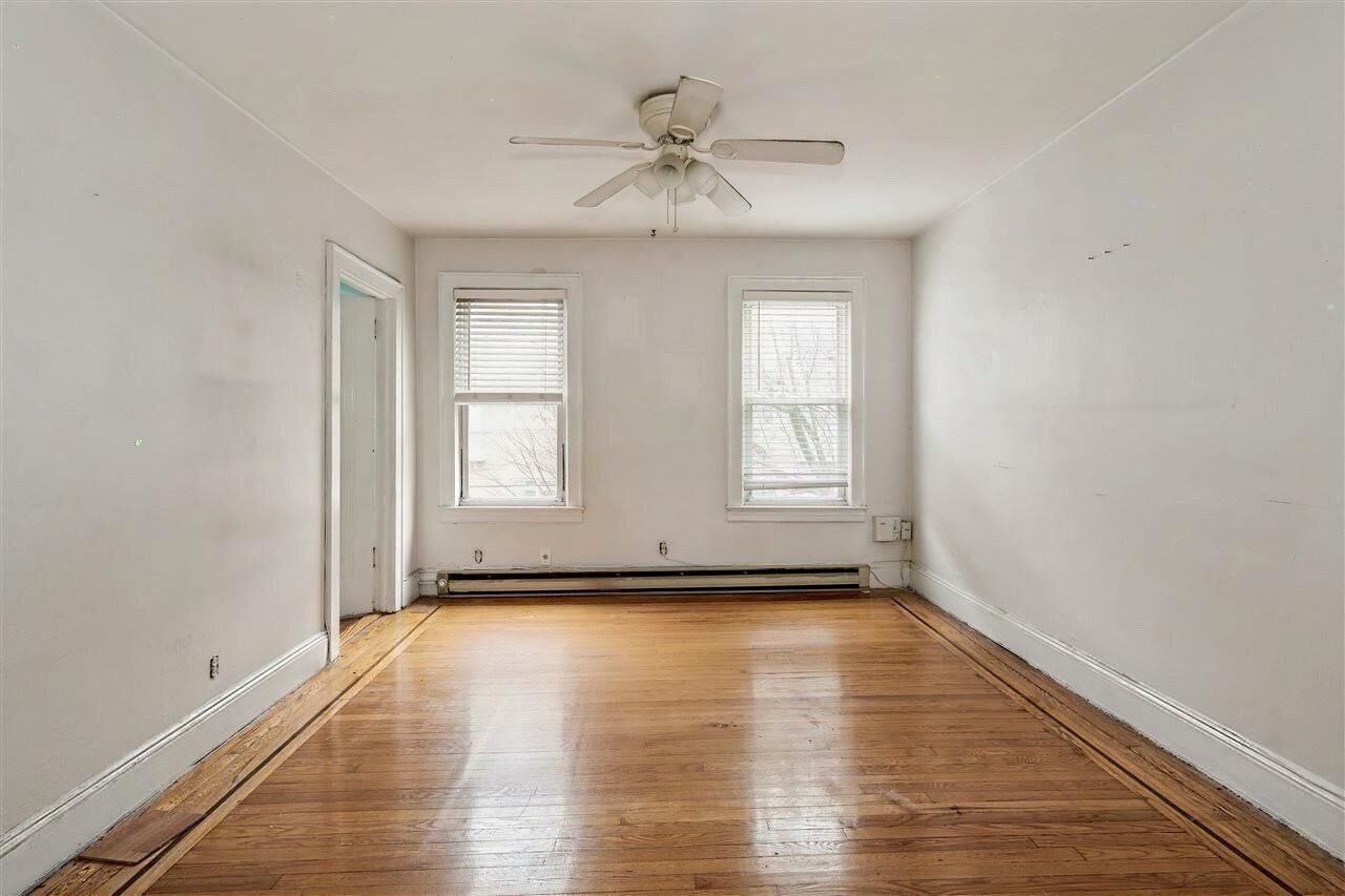 Property Photo: 460 2nd St NJ 07302