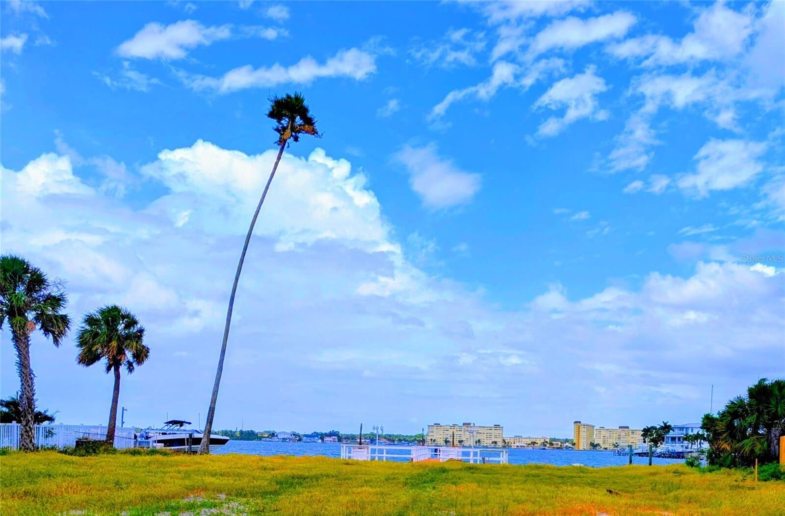 Property Photo:  15417 2nd Street E  FL 33708 