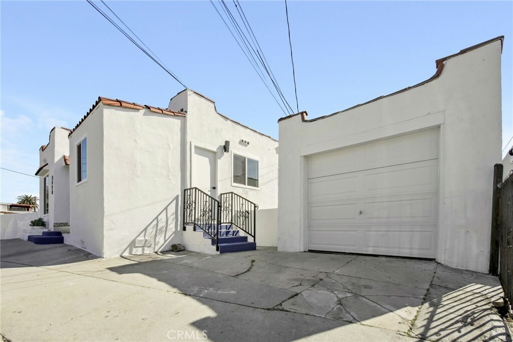 Property Photo:  3528 Floral Drive  CA 90063 