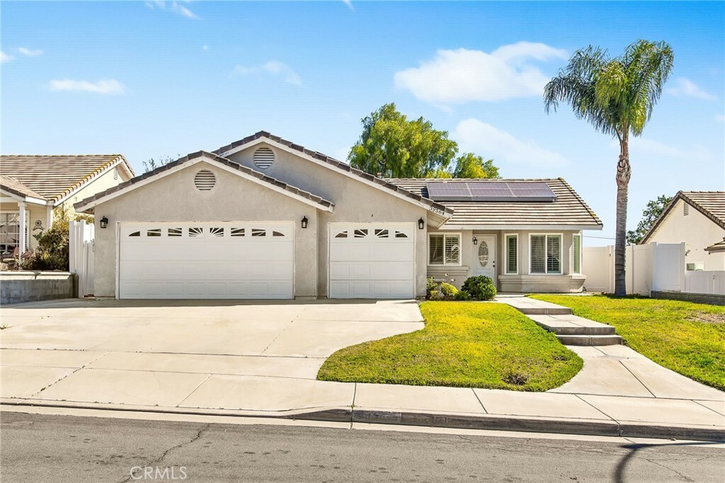 Property Photo:  39564 Diego Drive  CA 92591 