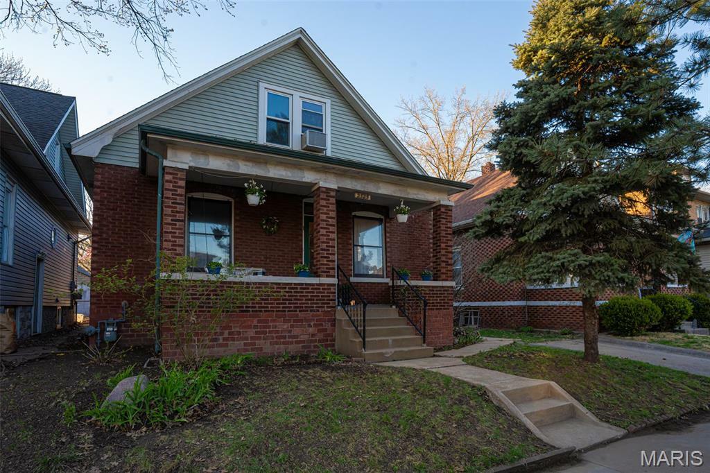Property Photo: 2325 State Street IL 62040