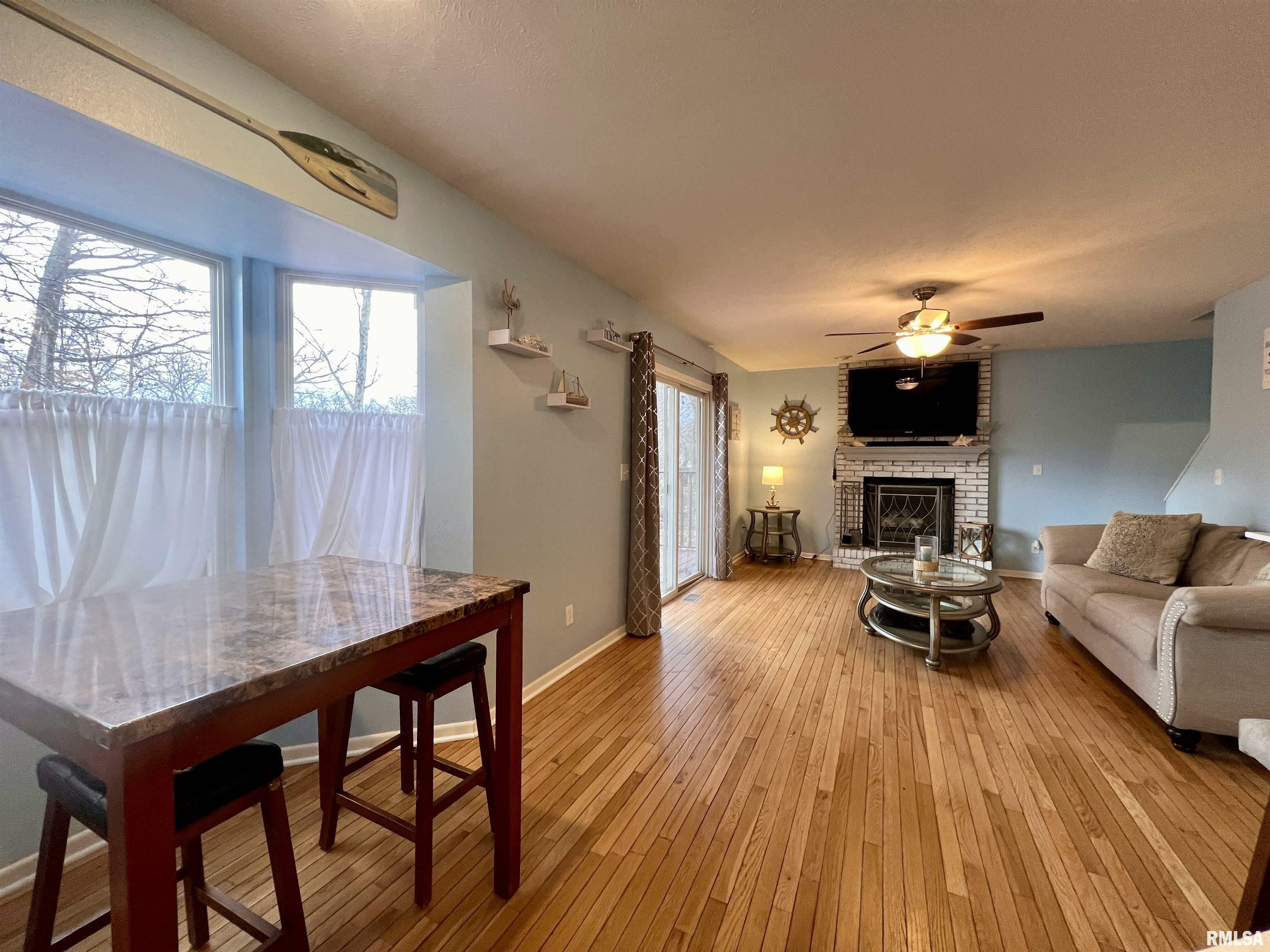 Property Photo: 338 Sherwood Circle IL 61428