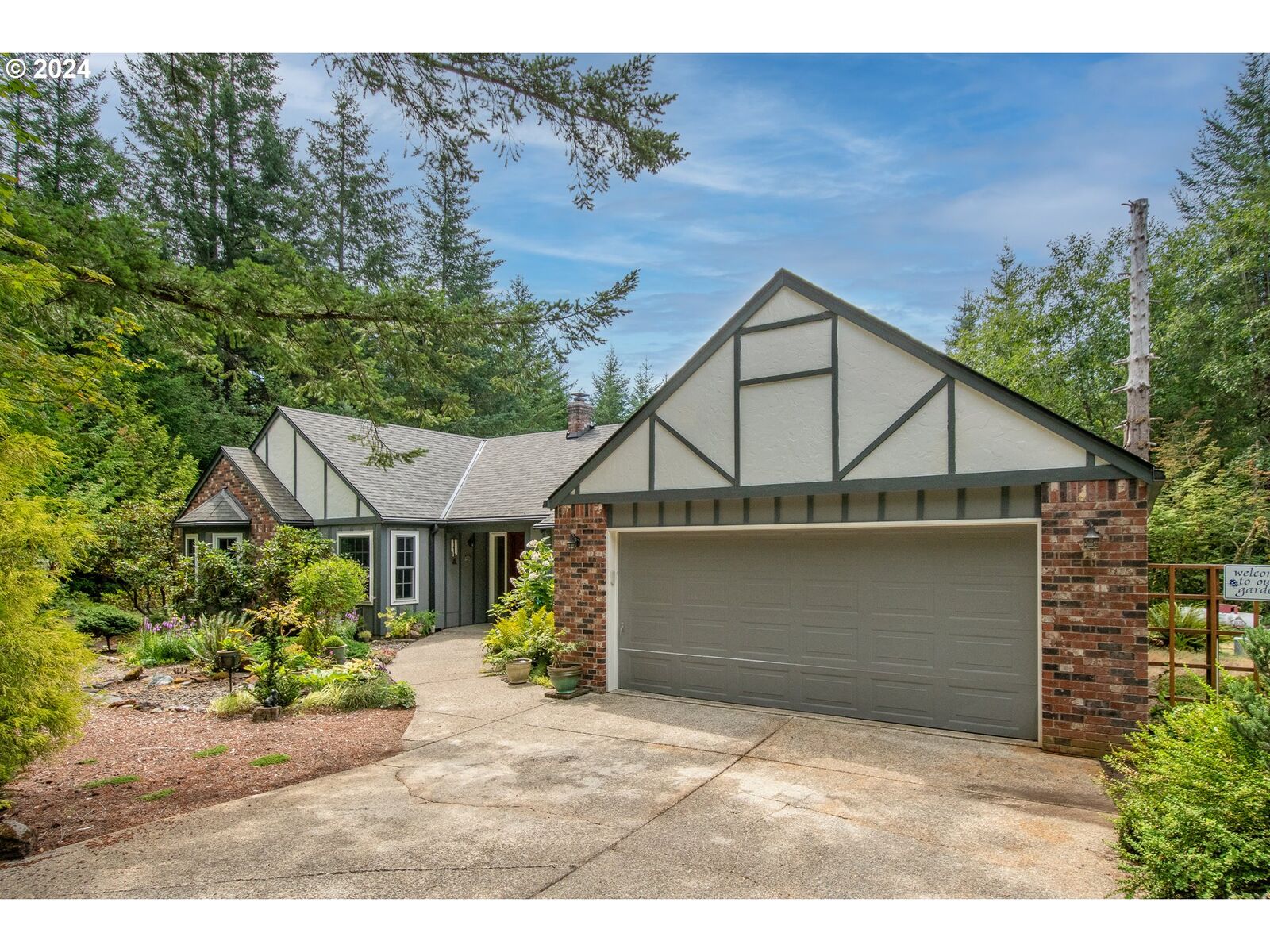 Property Photo:  23000 NE Kaskillah Dr  WA 98604 