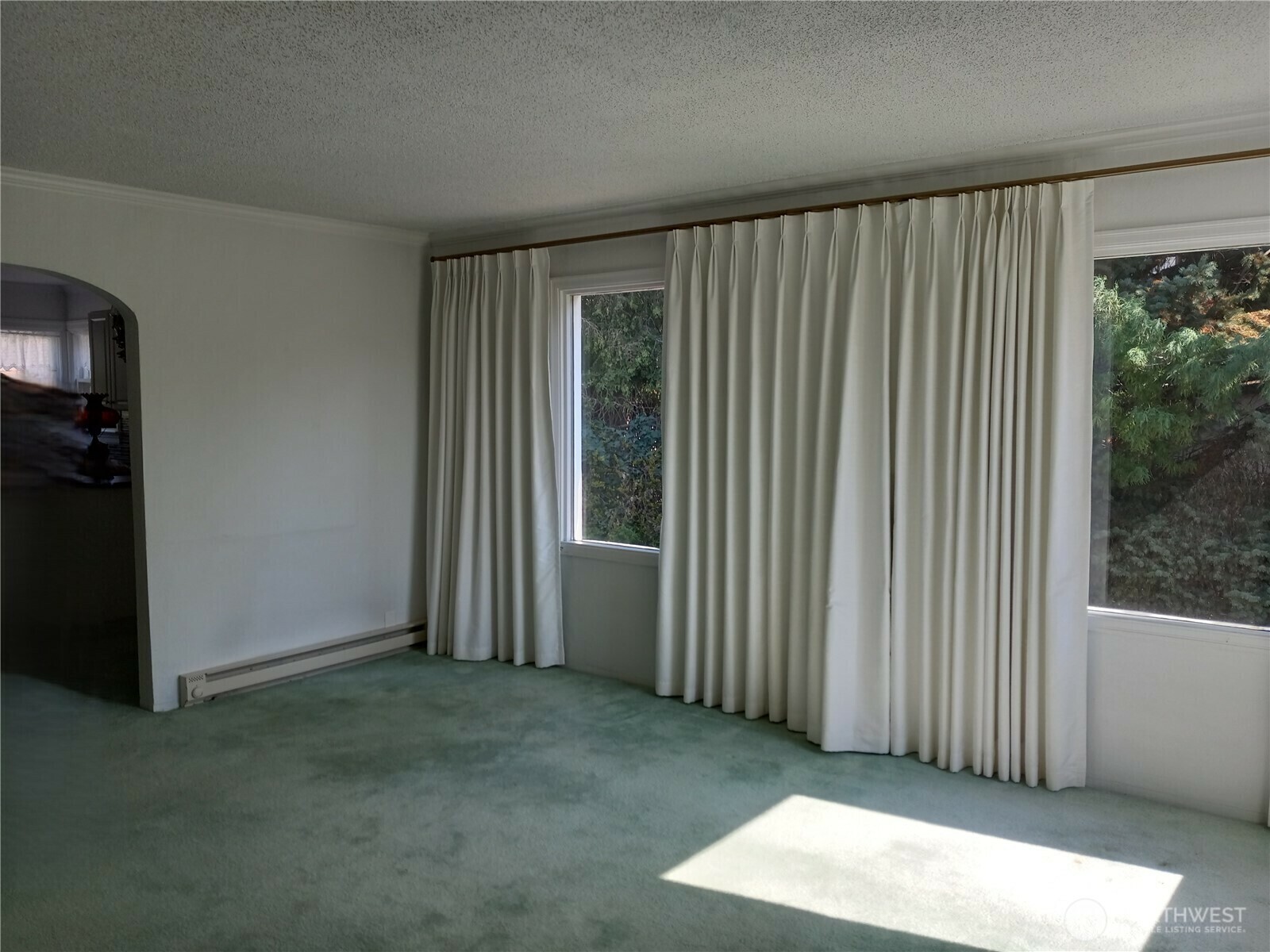 Property Photo: 131 Hamilton Street WA 98830