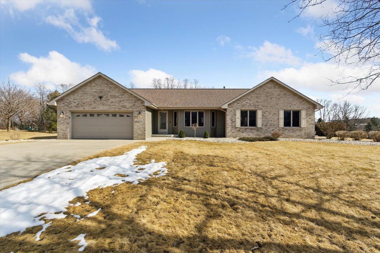 Property Photo:  8324 North Ridge Trail  WI 53563 