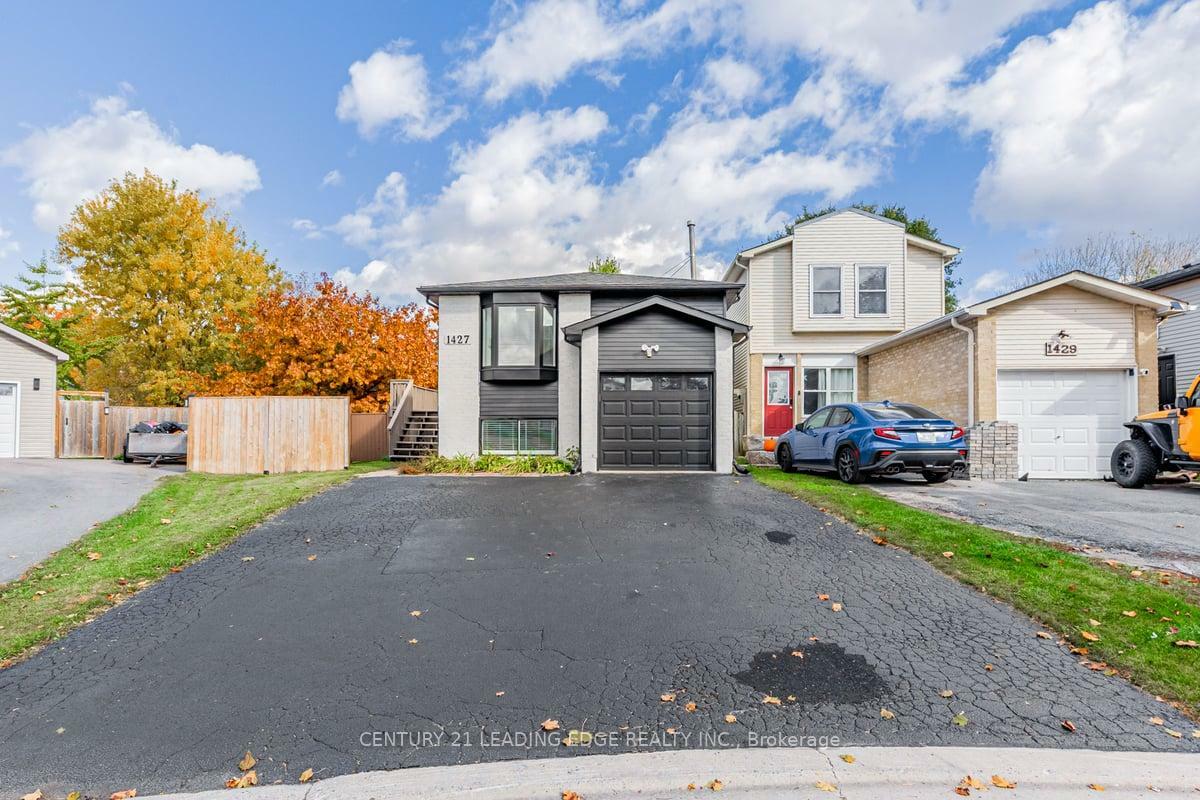 Photo de la propriété: 1427 Birchcliffe Crt Main ON L1J 7Z8