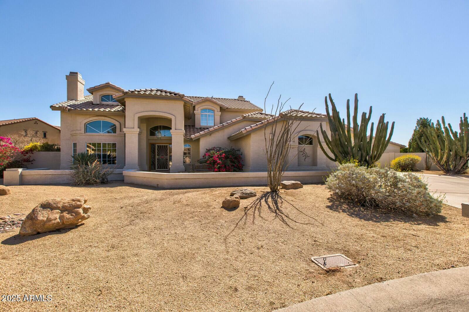 Property Photo: 4803 W Buckskin Trail AZ 85083