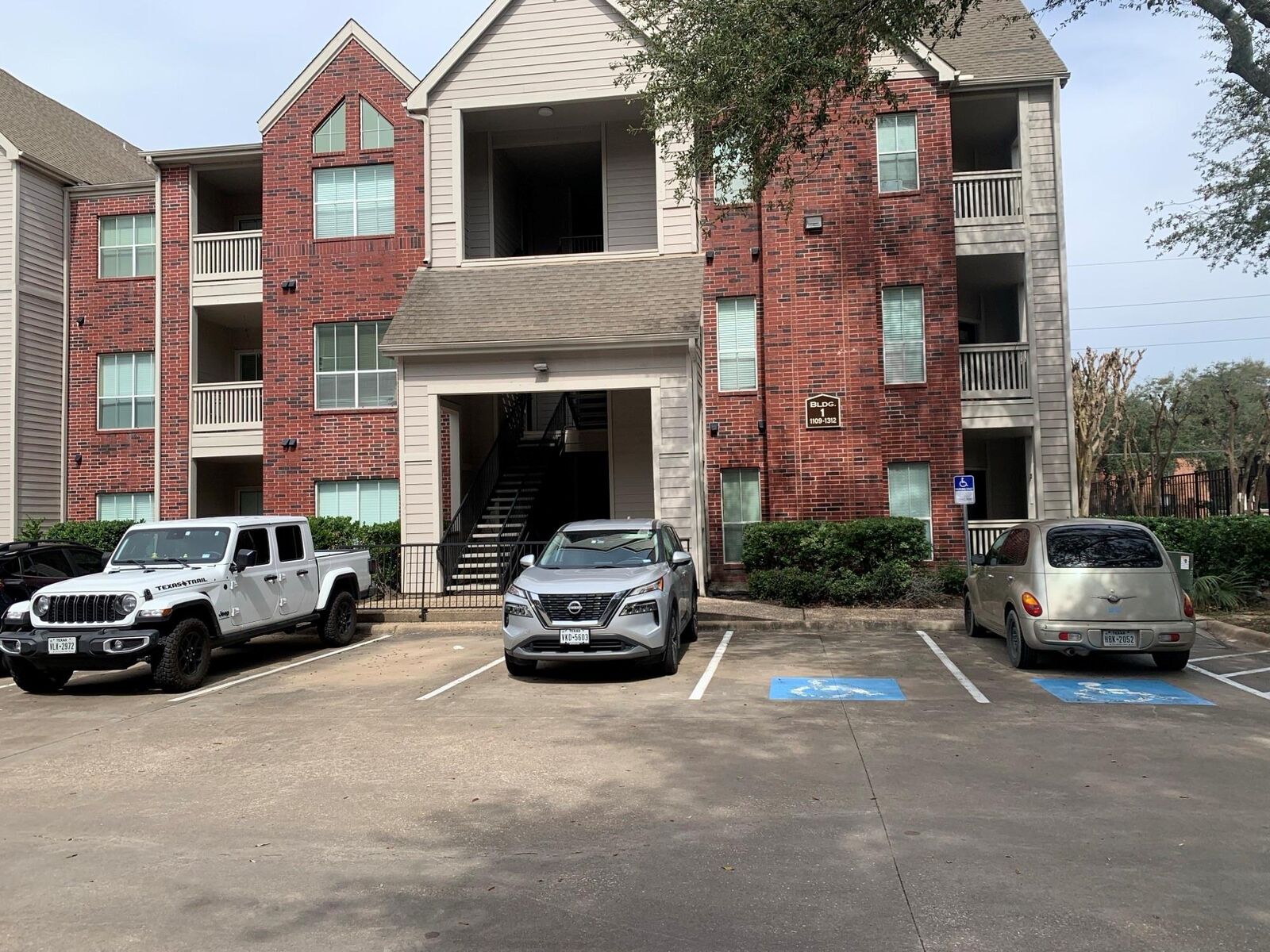 Property Photo: 1330 Old Spanish Trail 1310 TX 77054