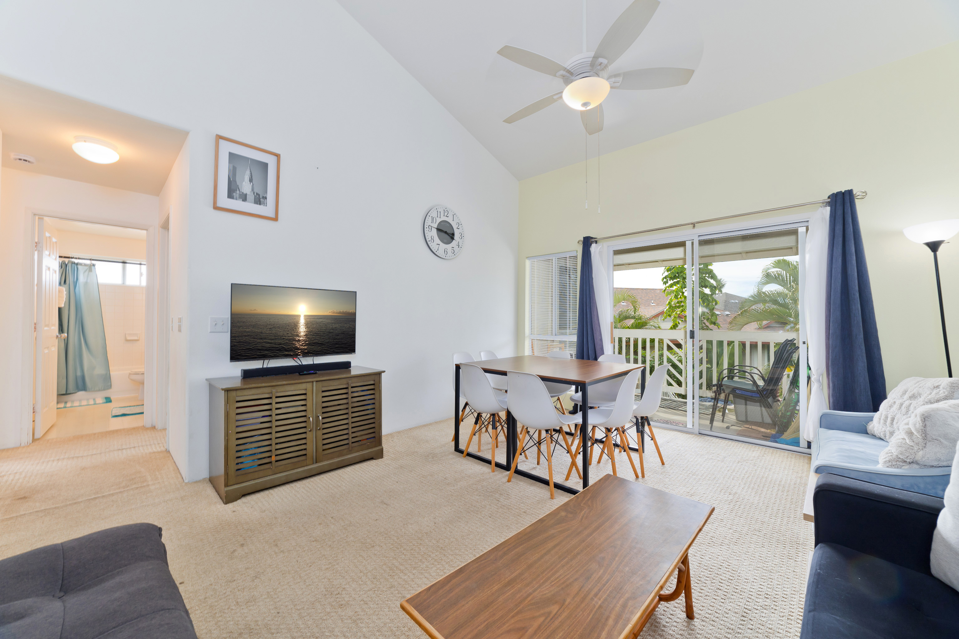 Property Photo: 75-6081 Alii Dr O201 HI 96740