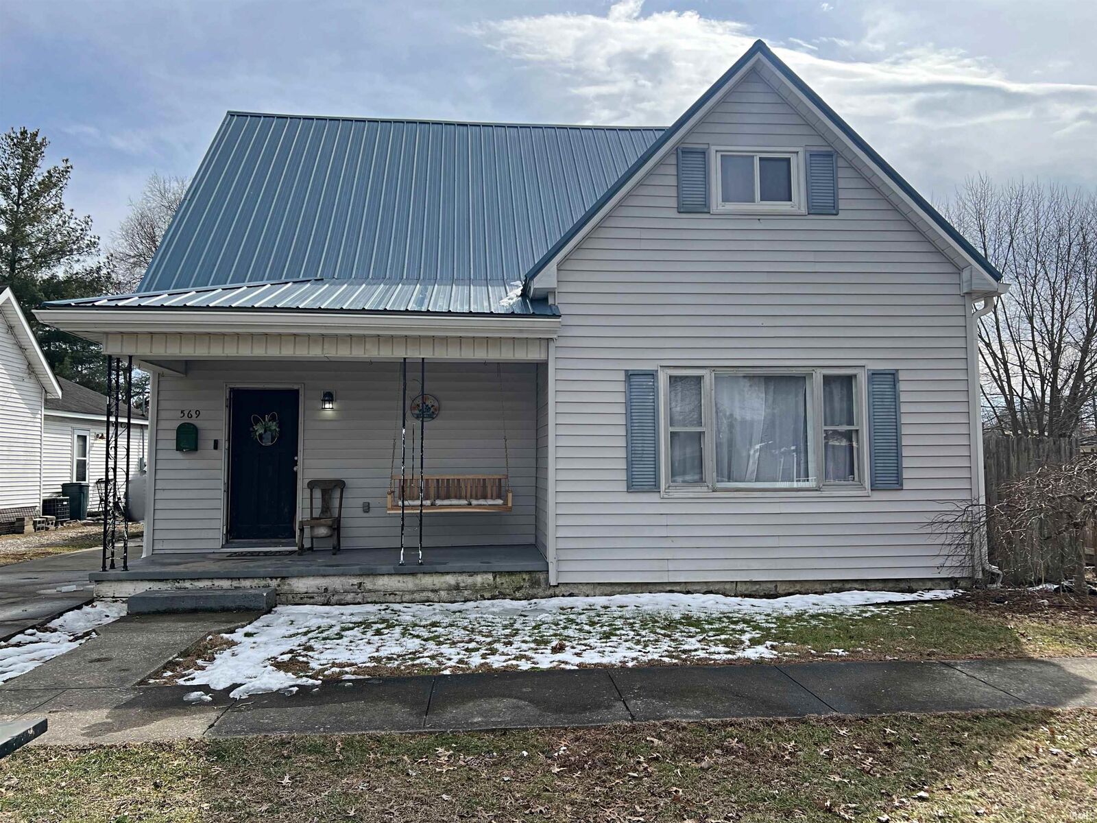 Property Photo: 569 F St NE IN 47441