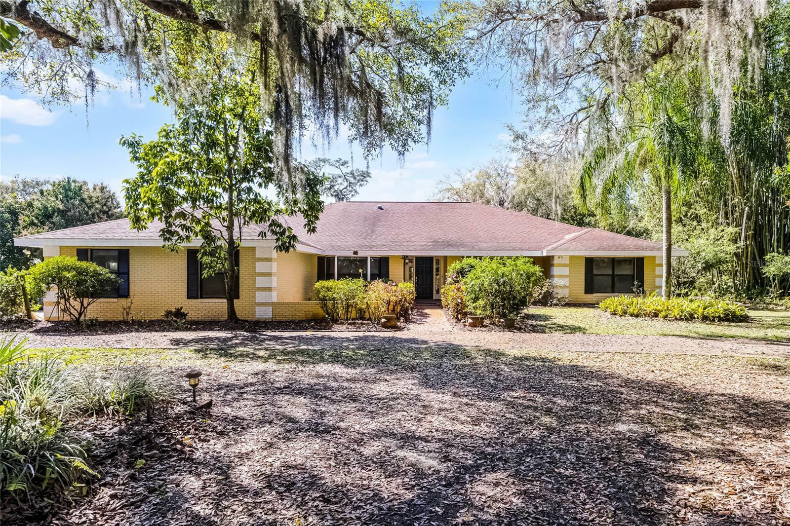 Property Photo: 12002 McKinnon Road FL 34786