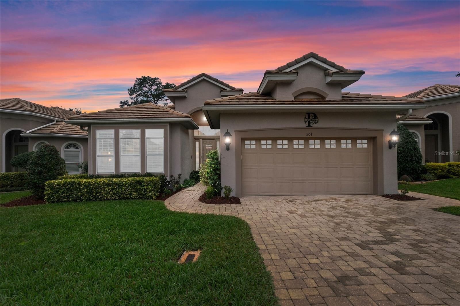 Property Photo: 501 Sotheby Way FL 32713