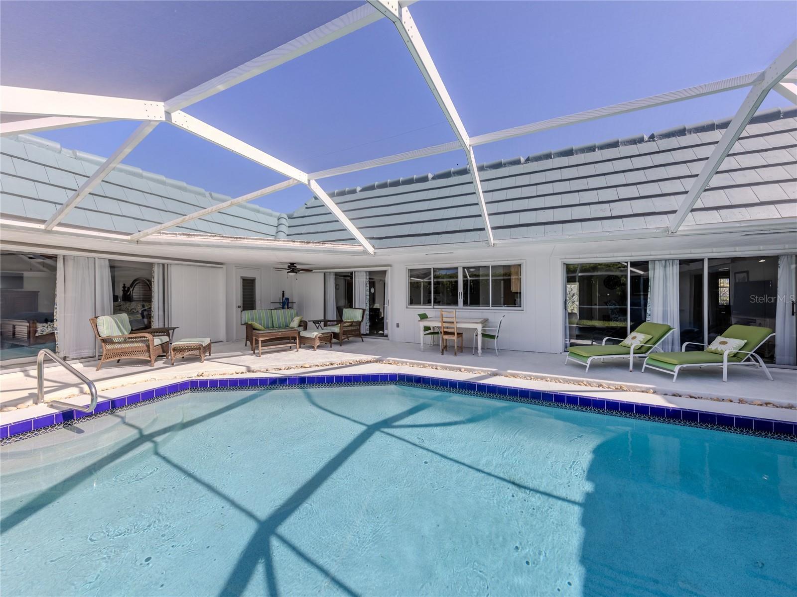 Property Photo:  601 Apalachicola Road  FL 34285 