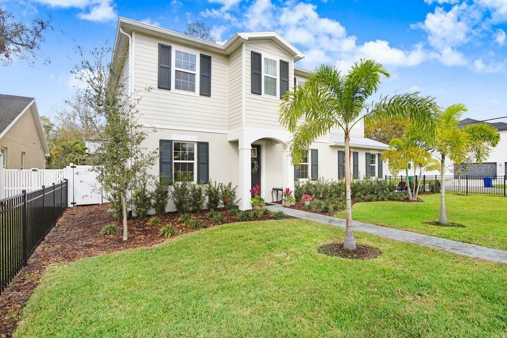 Property Photo:  2301 S Church Avenue  FL 33629 