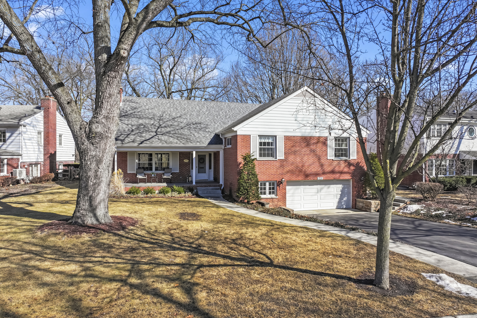 1251 Pine Street  Glenview IL 60025 photo