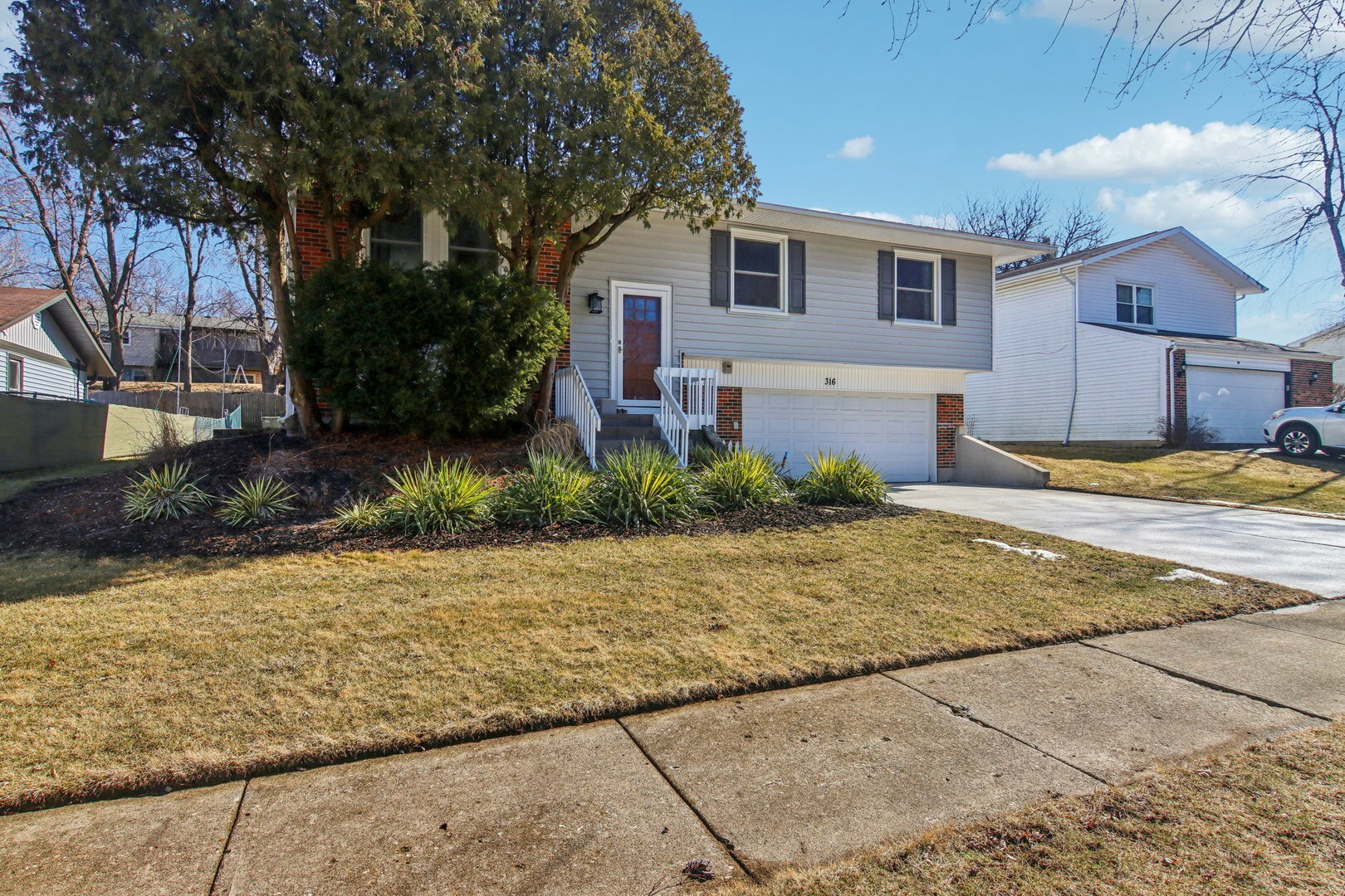 Property Photo: 316 Bedford Road IL 60440
