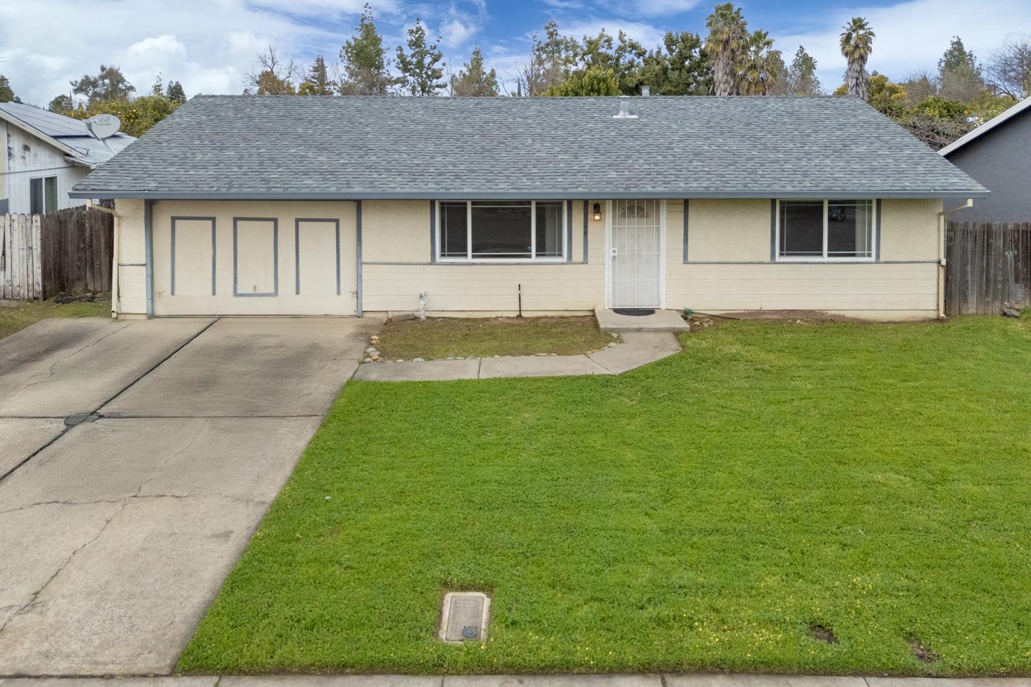 Property Photo:  2799 Peach Street  CA 95953 