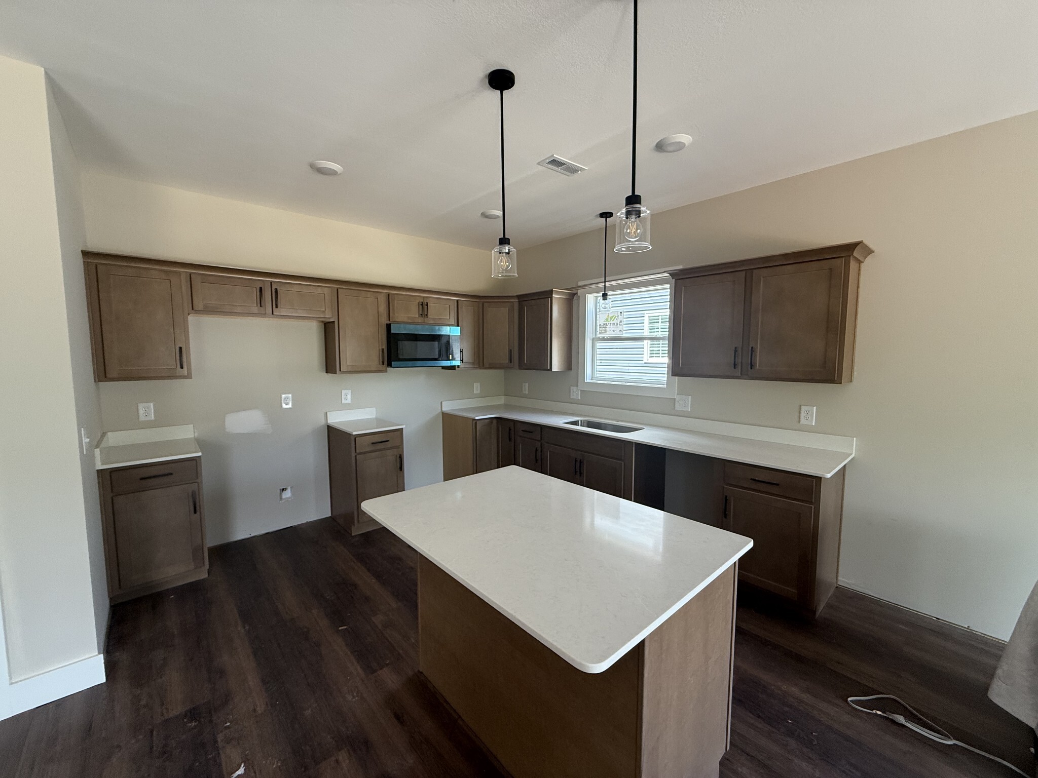 Property Photo: 537 Charleston Cove Way TN 37043