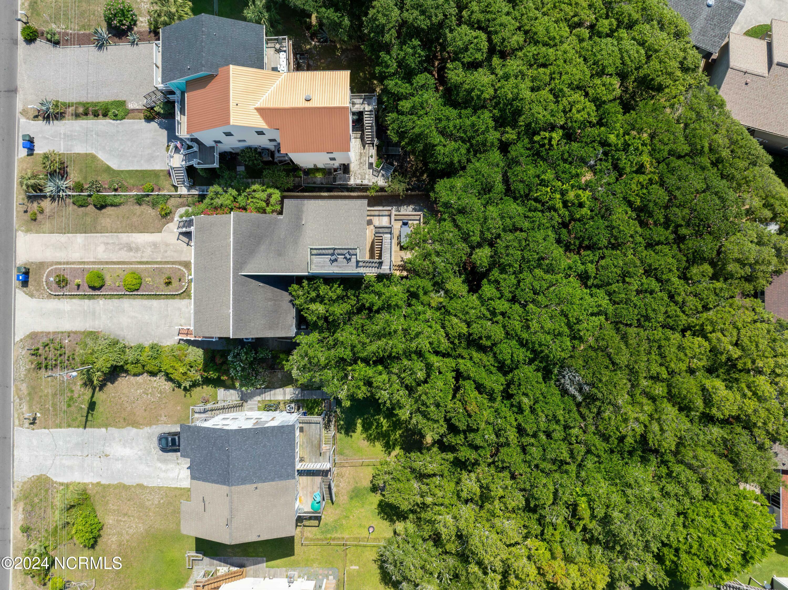 Property Photo: 1981 New River Inlet Road NC 28460