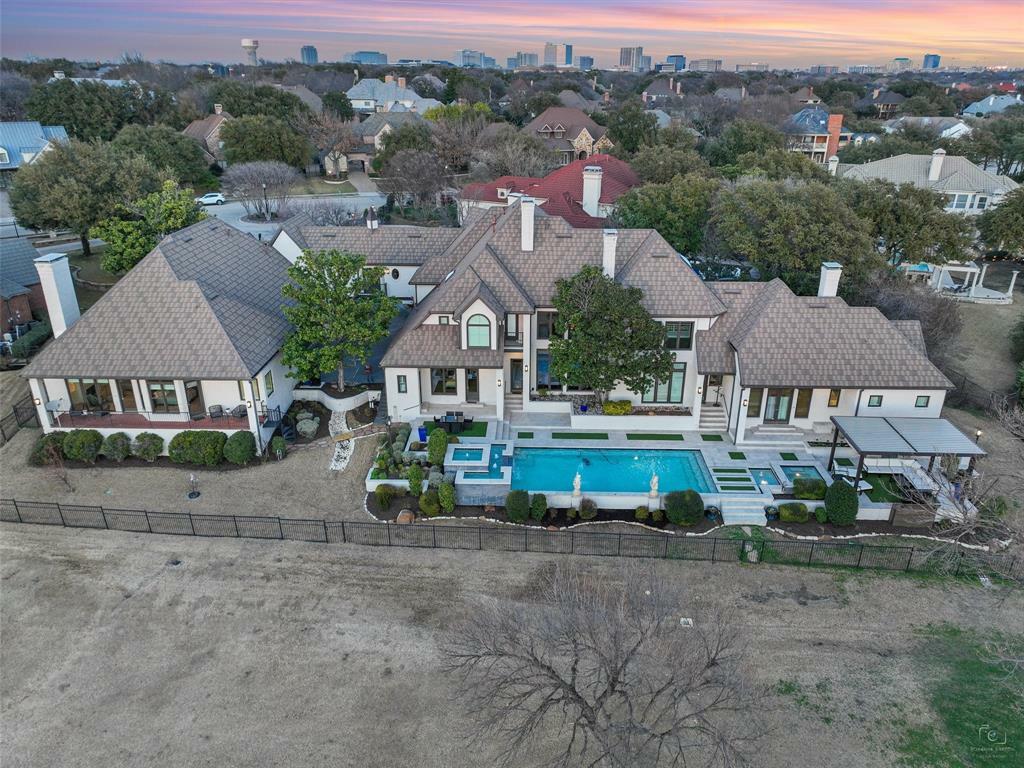 Property Photo: 5030 Southern Hills Drive TX 75034
