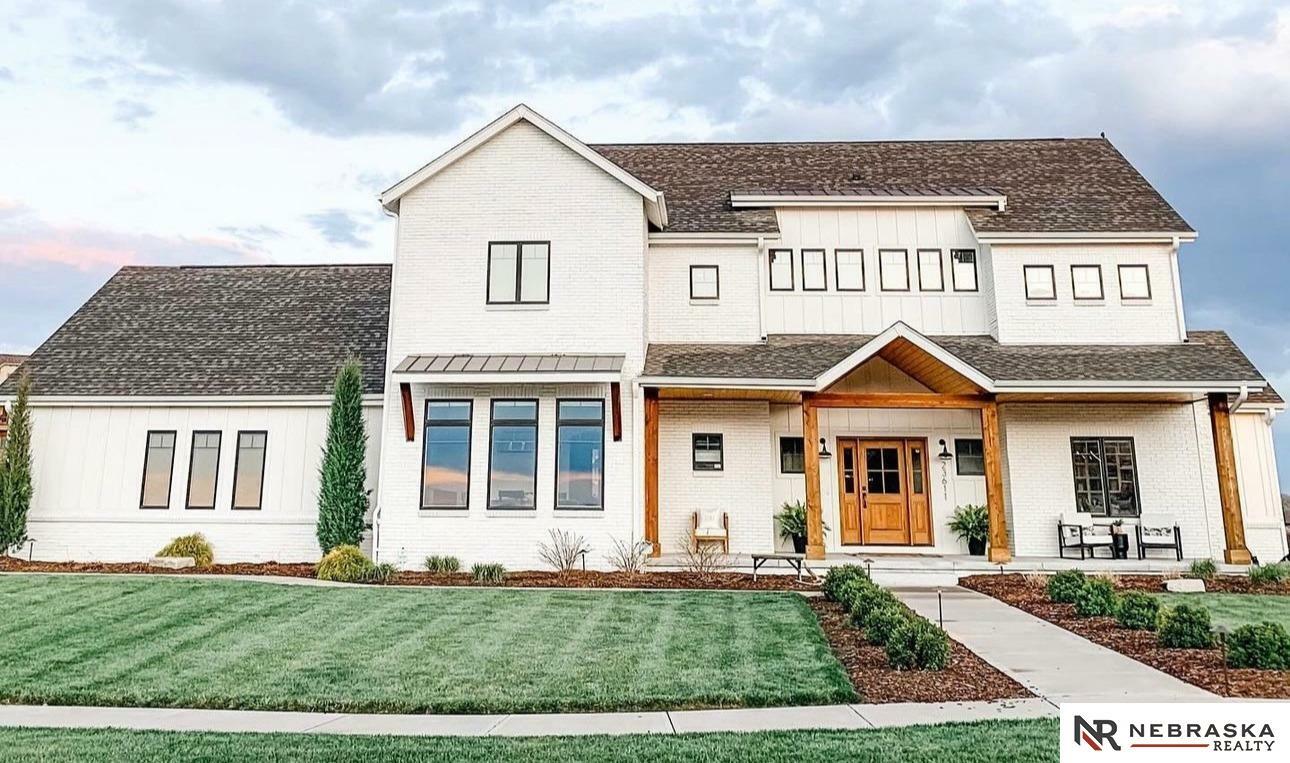 Property Photo: 23611 Hampton Road NE 68022