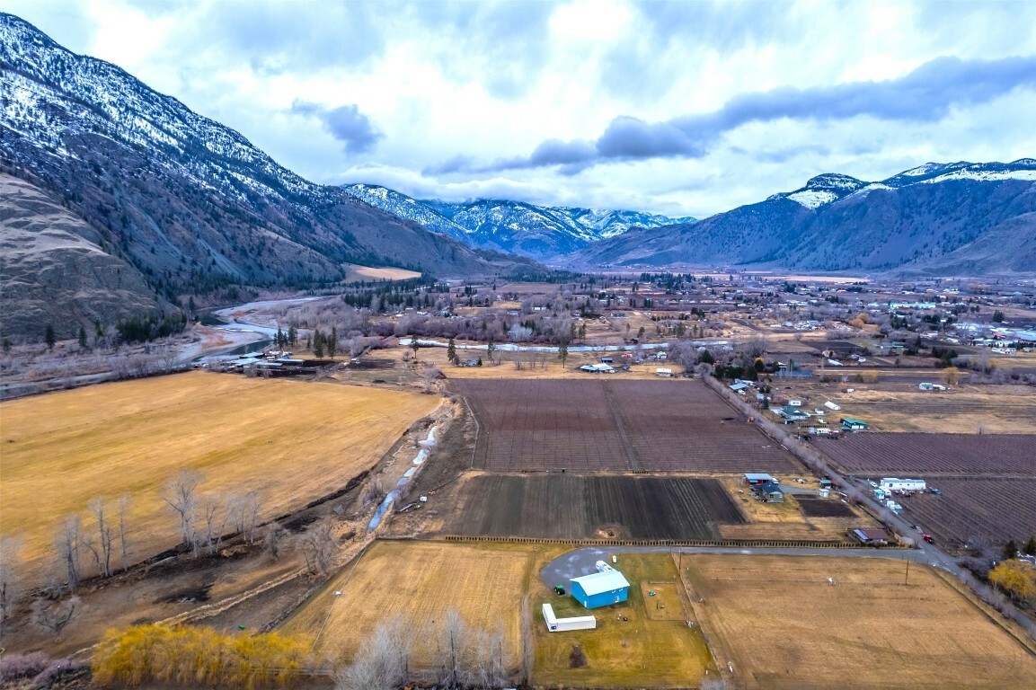 Property Photo: 1969 Osprey Lane BC V0X 1C1