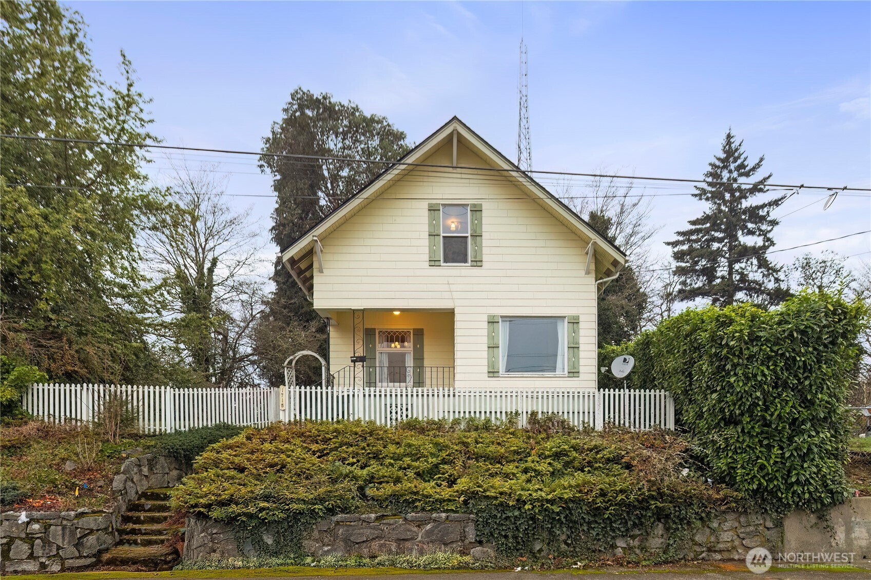 1715  Elizabeth Avenue  Bremerton WA 98337 photo