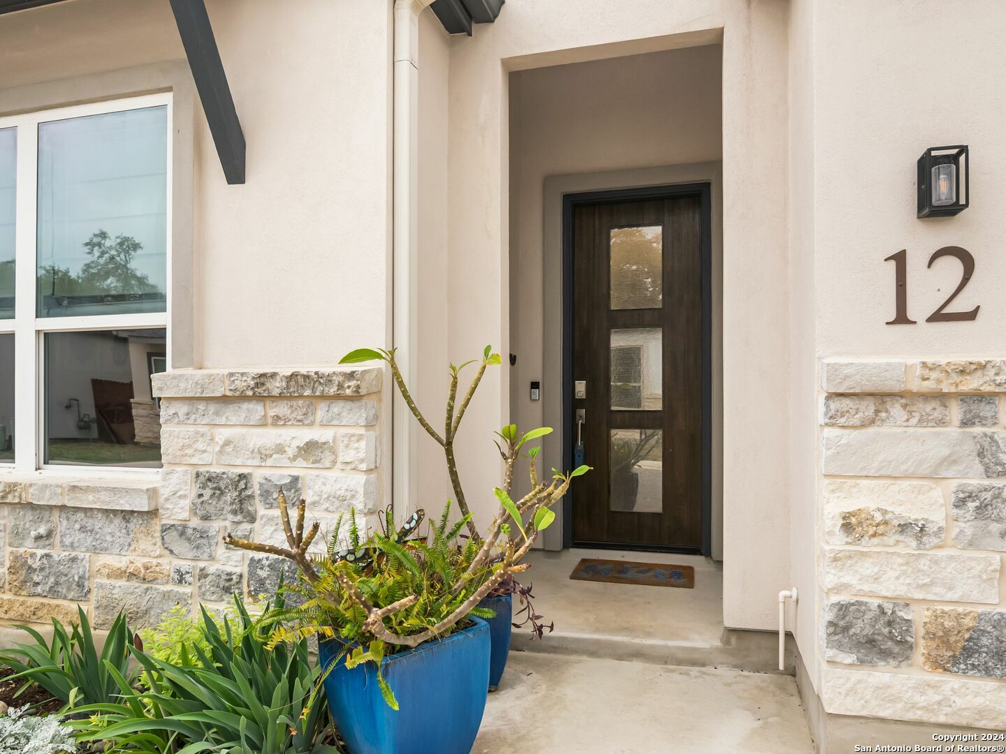 Property Photo: 11158 Vance Jackson Rd 12 TX 78230