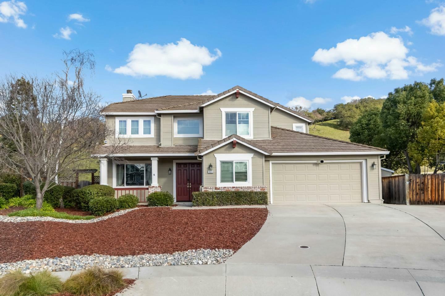 Property Photo: 6999 Heartland Way CA 95135