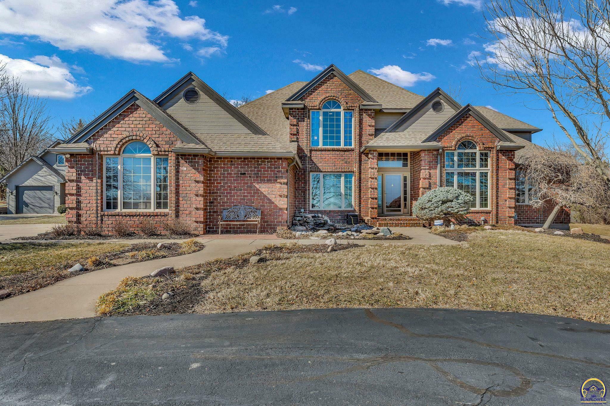 1211 SW Indian Hills Rd  Topeka KS 66615 photo