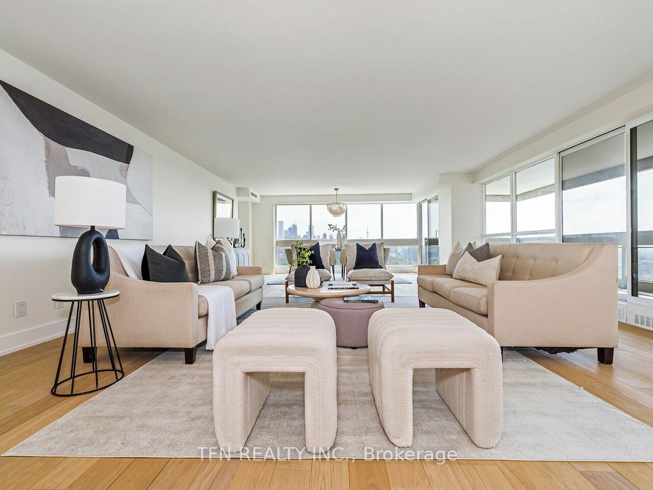 Property Photo:  63 St Clair Ave W 1701  ON M4V 2Y9 