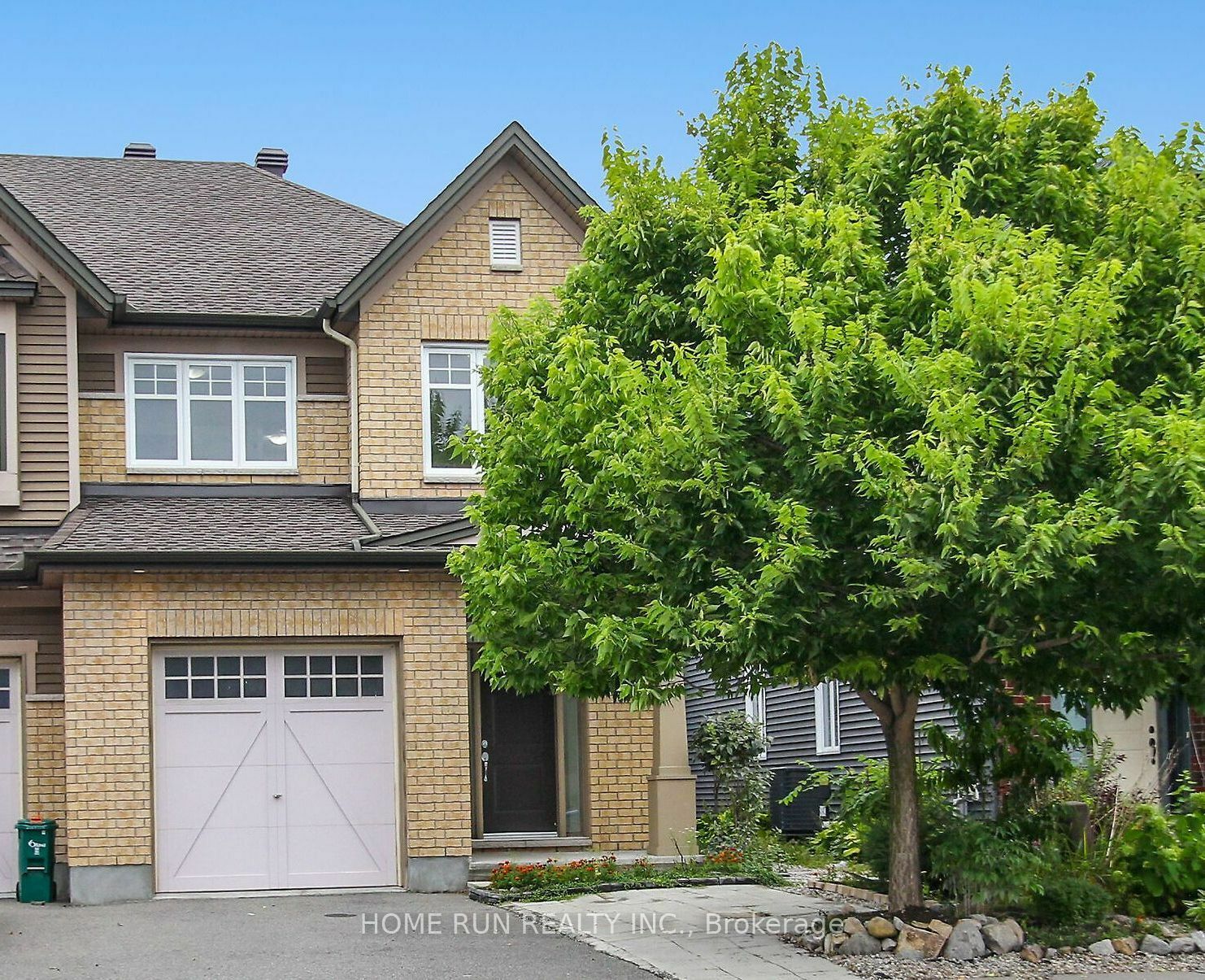 123 Highbury Park Dr  Barrhaven ON K2J 5Y1 photo